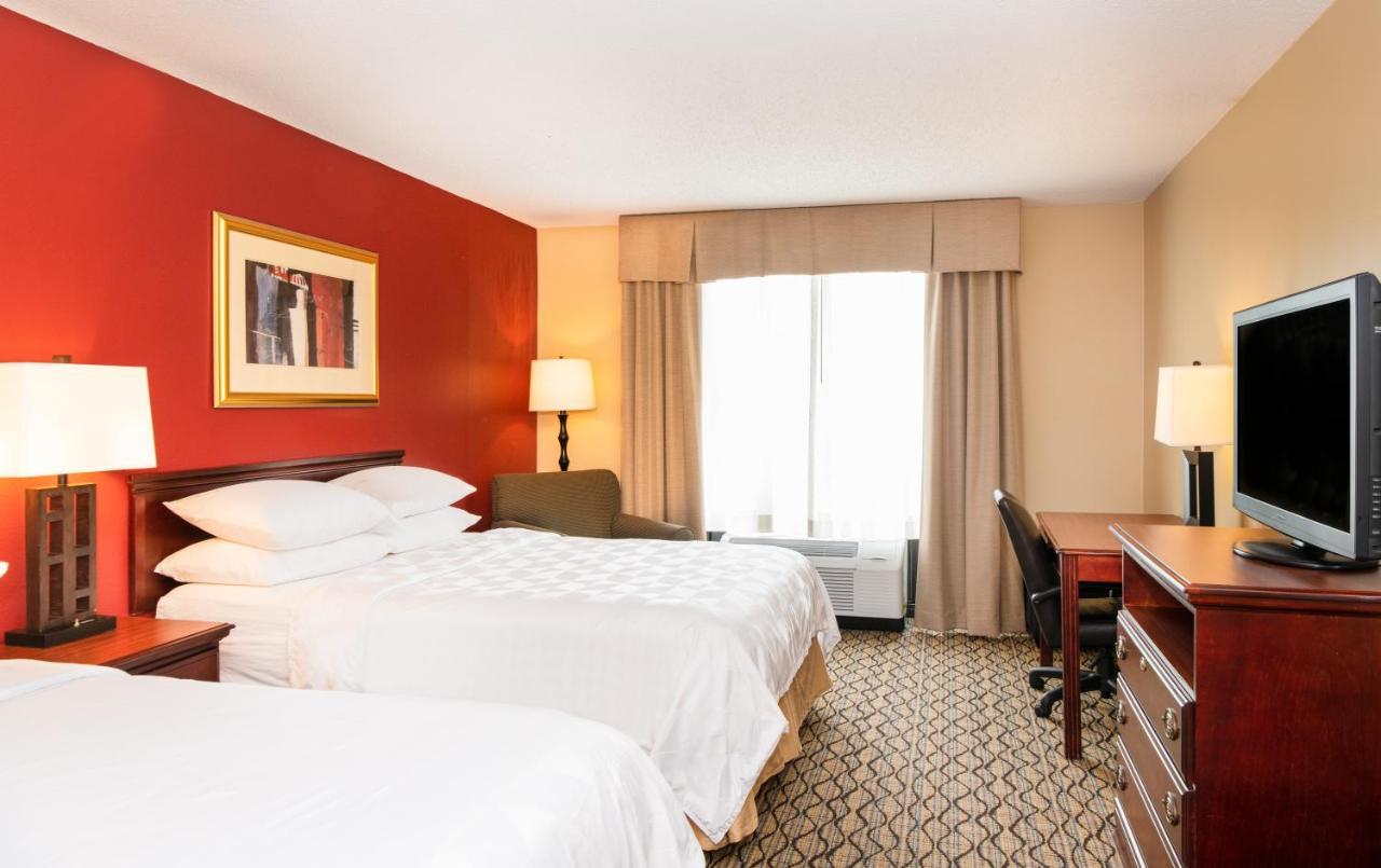 Aviator Hotel & Suites, BW Signature Collection Green Park Екстериор снимка